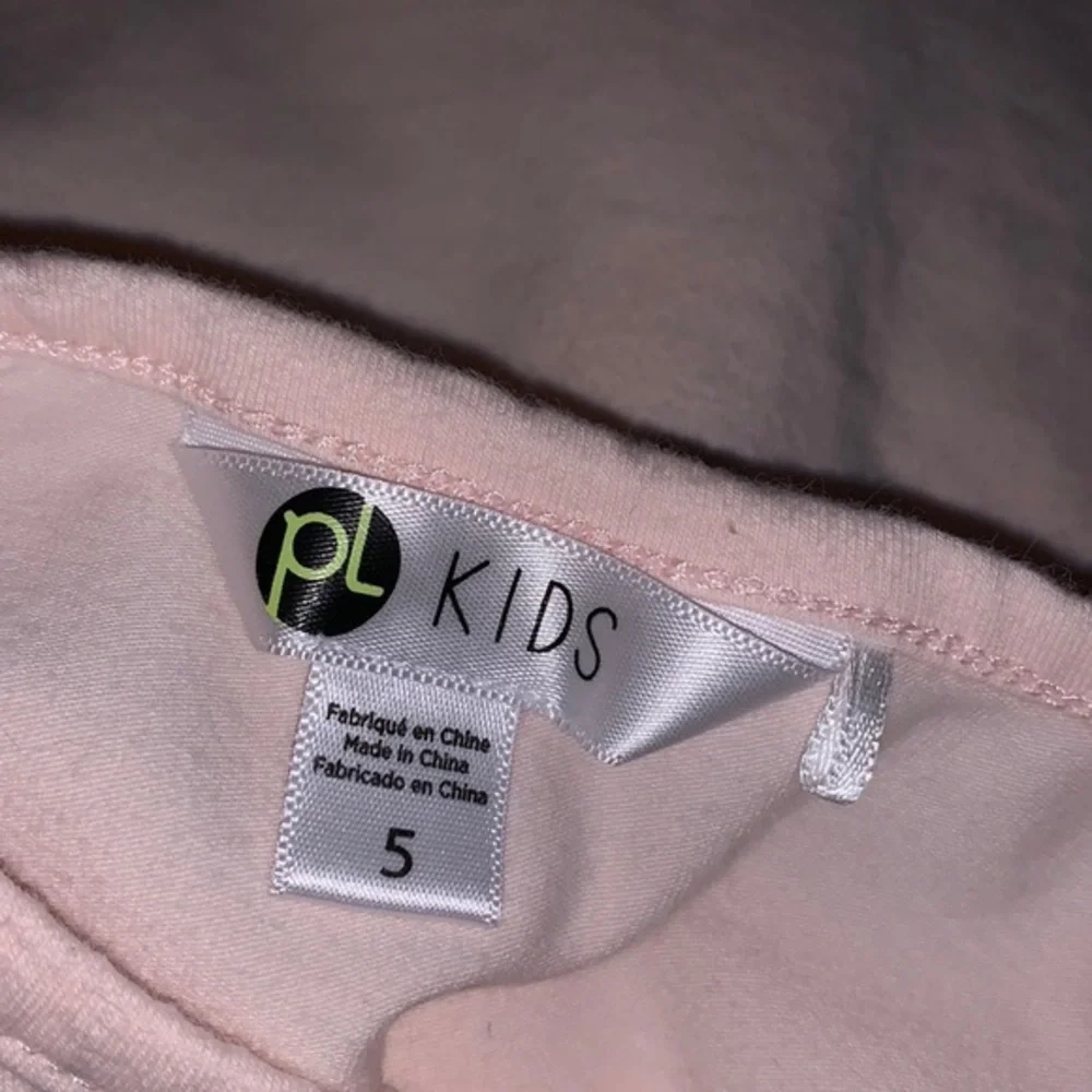 Three Birds Top size 5 Pre owned
